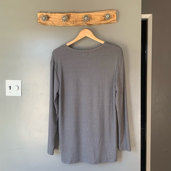 Halogen | NWOT Grey V-neck Oversized Baggy Long Sleeved Cozy Tee Shirt Too - Picture 5 of 5
